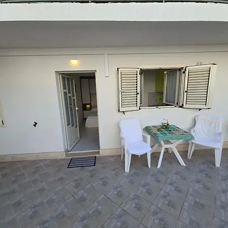 Nika - Marija Apartman *