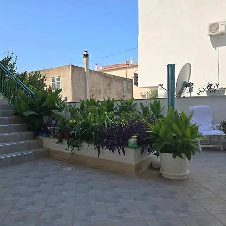 Apartment Nika - Marija Makarska