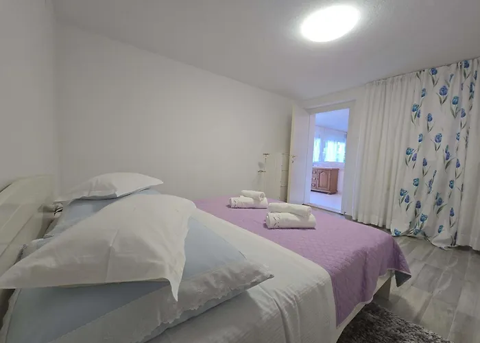 Nika - Marija * Makarska